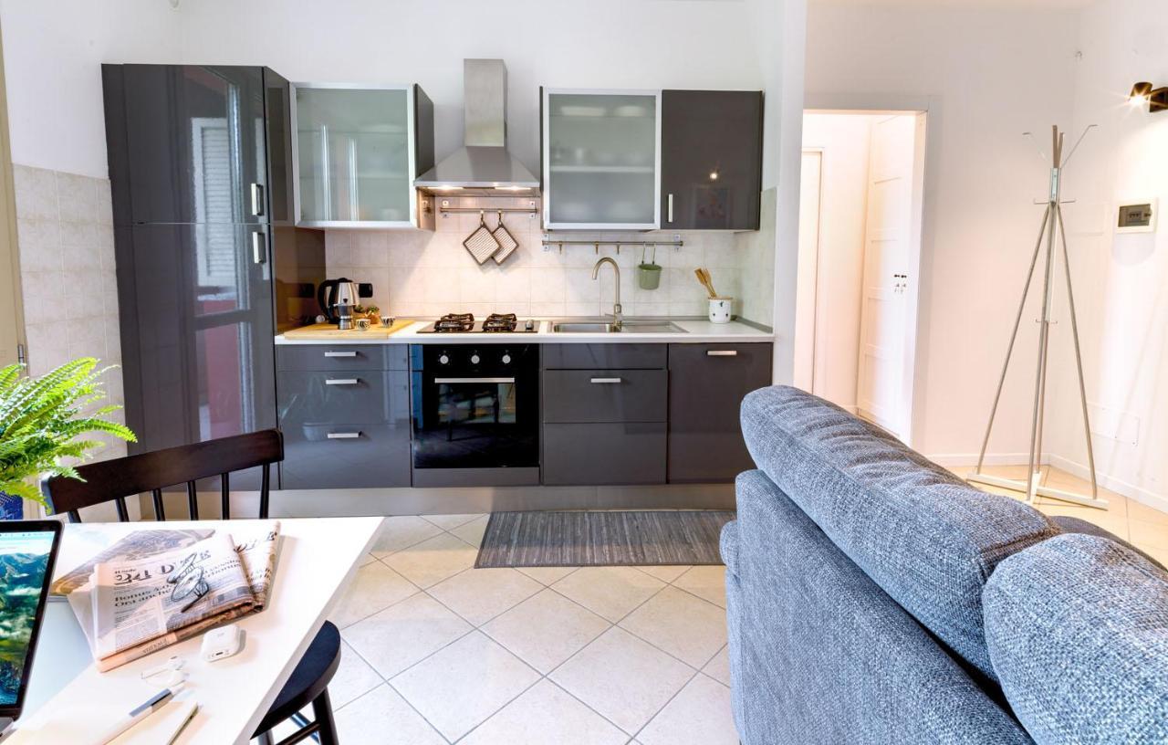 Buro Il Viaggiatore Parma Ngoại thất bức ảnh